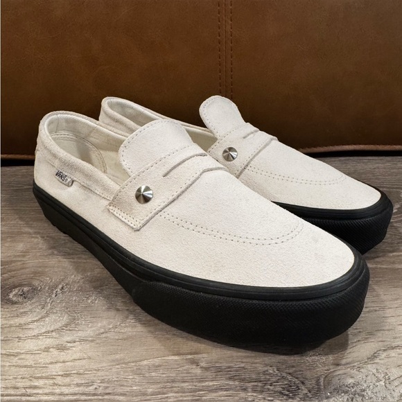 VANS Style 53 White Suede Spiked Slip On Loafers Size 9 - Picture 7 of 12